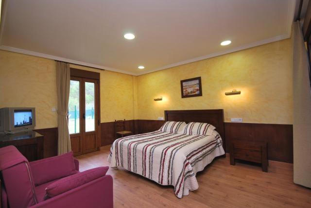 Hotel Arenas De Cabrales- Apartamentos Exterior foto